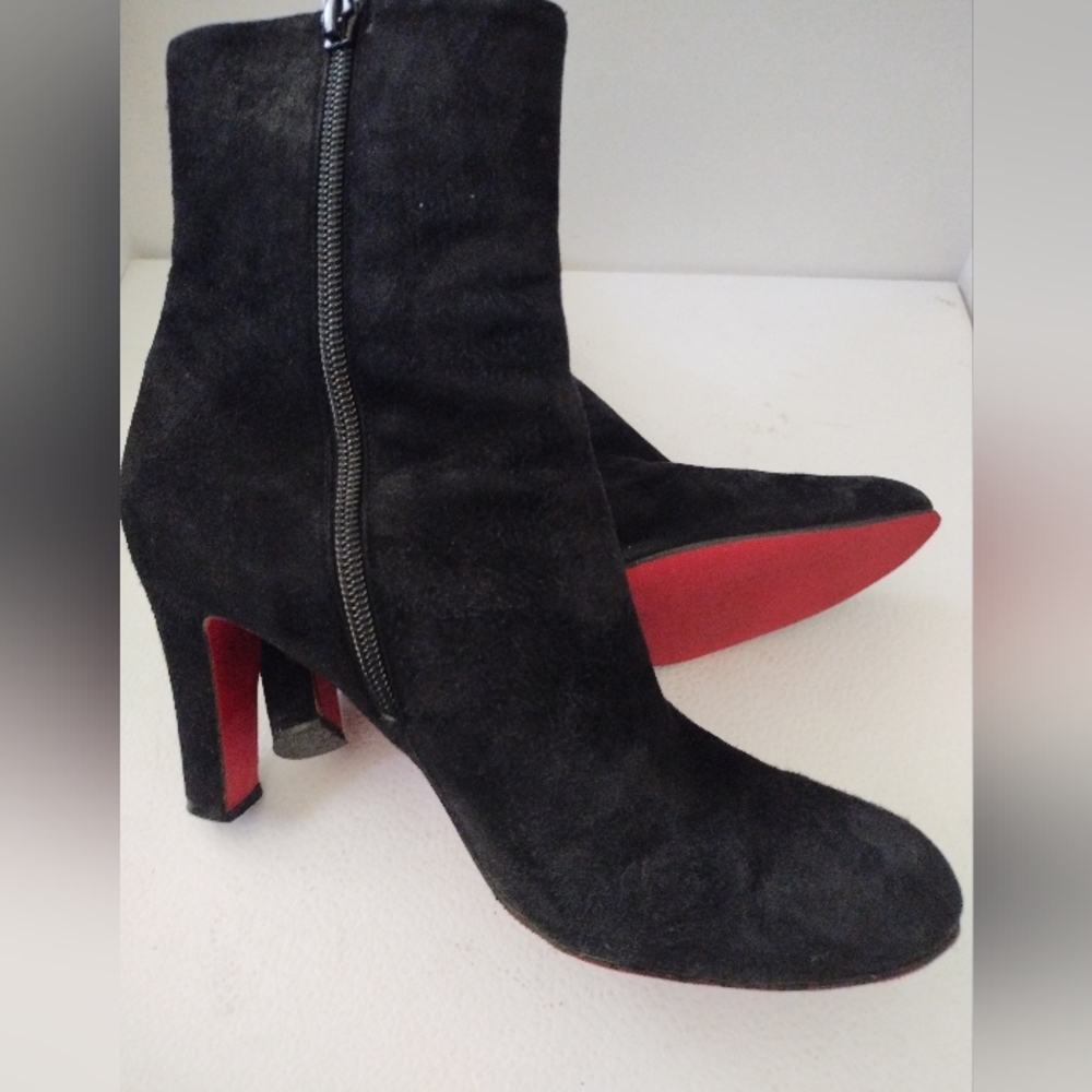 CHRISTIAN LOUBOUTIN SUEDE BOOTIES
